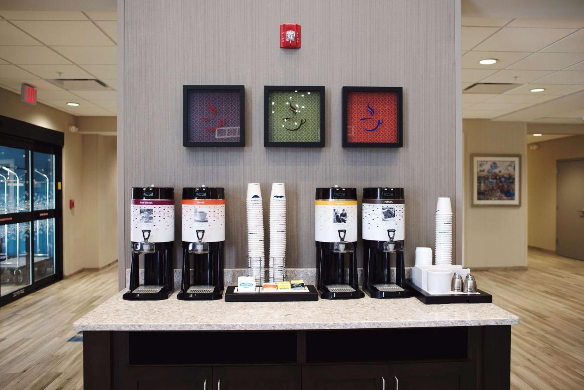 Hampton Inn & Suites Des Moines/Urbandale Ia Zewnętrze zdjęcie